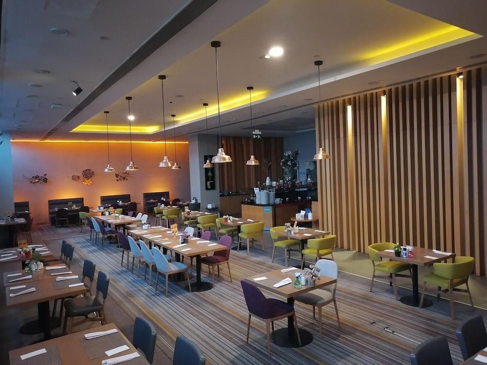 Hilton Garden Inn Erzincan Extérieur photo